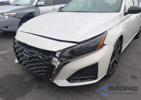 2024 Nissan Altima Sr Fwd из США, поврежденный, VIN 1N4BL4CV9RN381528